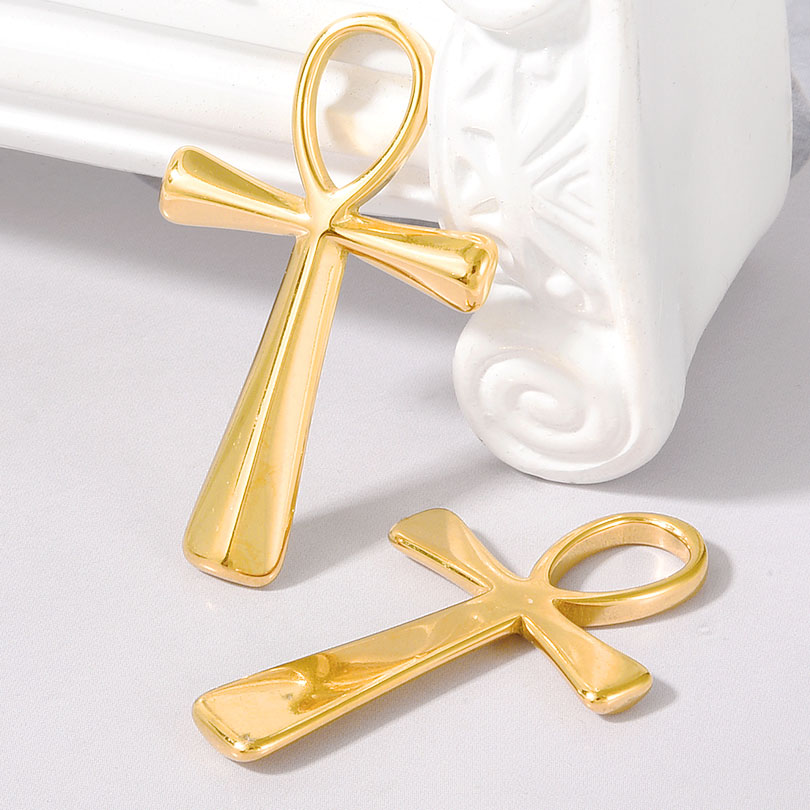 Pendentif croix en acier inoxy - Men Accessories Egypt avis et prix